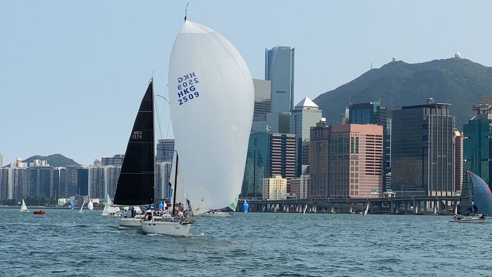 A guide to sailing in Hong Kong